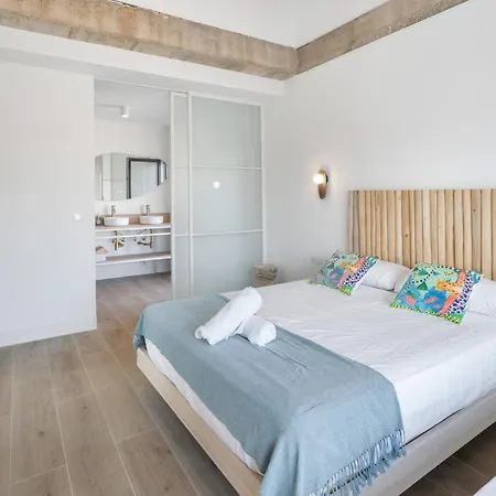 Country house Ebeia 1 *